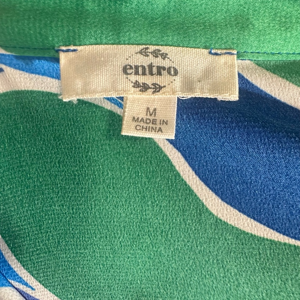 Entro Oversized Button Down EUC - image 3